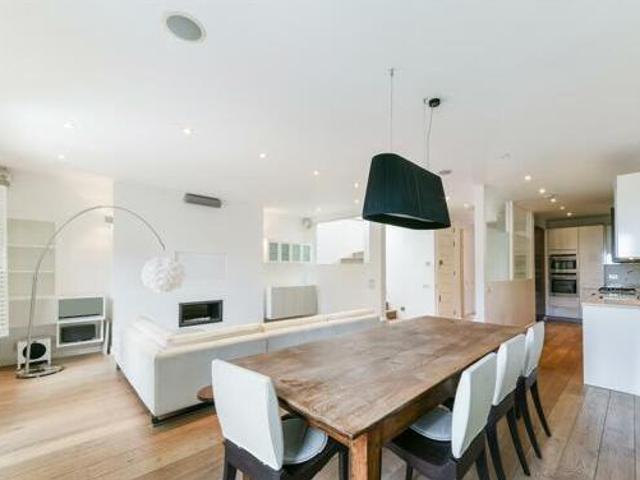 House for sale in Lyons, Greater London