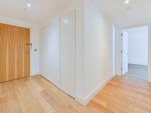 Flat for rent in Woolwich, Greater London