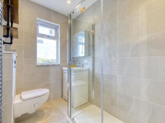 Flat for rent in Worcester Park, Greater London