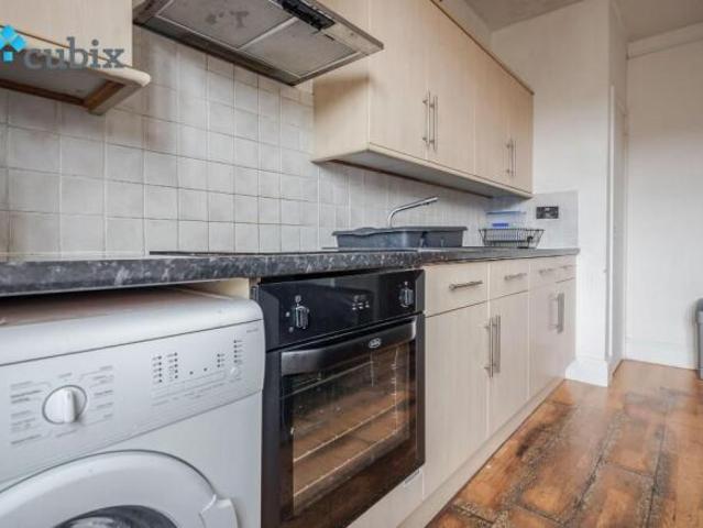 Flat for rent in Cat Hill