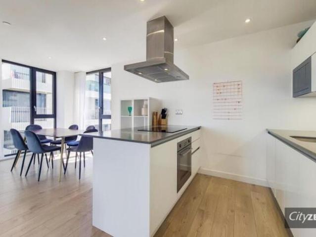 Flat for rent in Forrester, Corstorphine