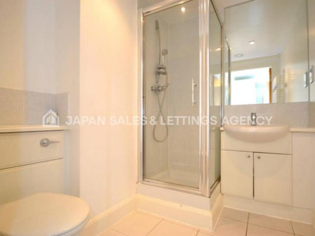 Flat for rent in Greater London