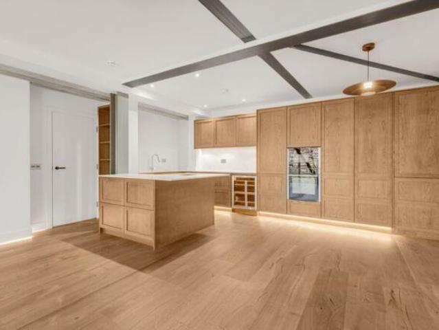 Flat for rent in Cat Hill