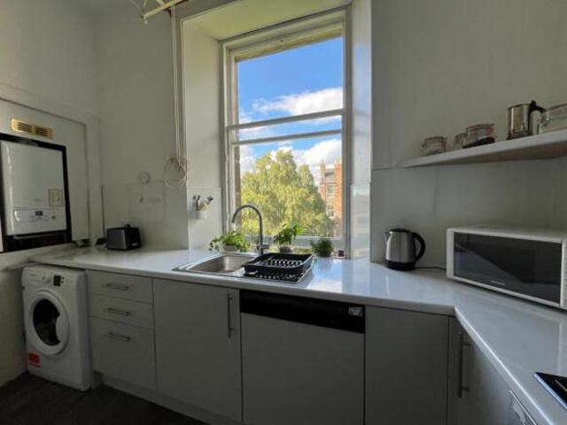 Flat for rent in Morningside, Scotland