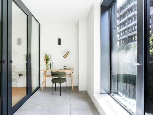 Flat for rent in Cat Hill