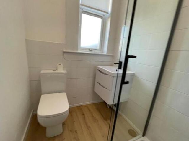 Flat for rent in Baillieston, Scotland