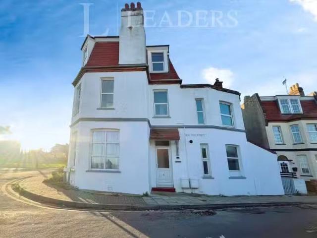 House for rent in Frinton and Walton, Dale Hill