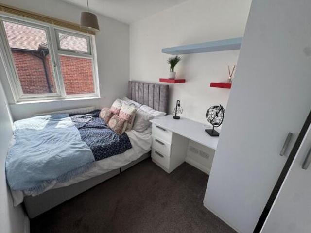 Flat for rent in Barton Stacey, Hampshire