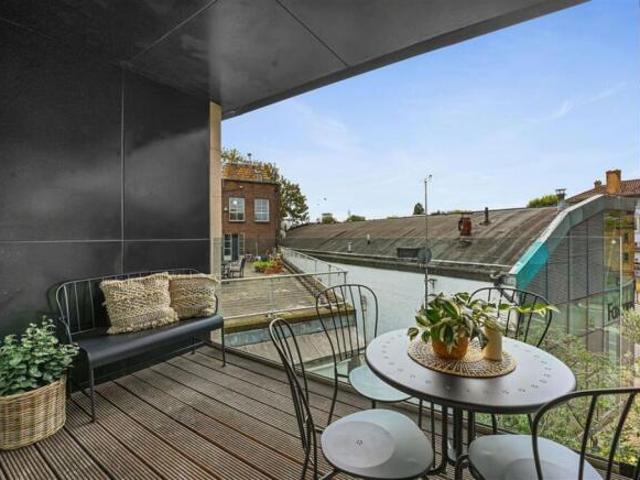 Flat for rent in Primrose Hill, Greater London