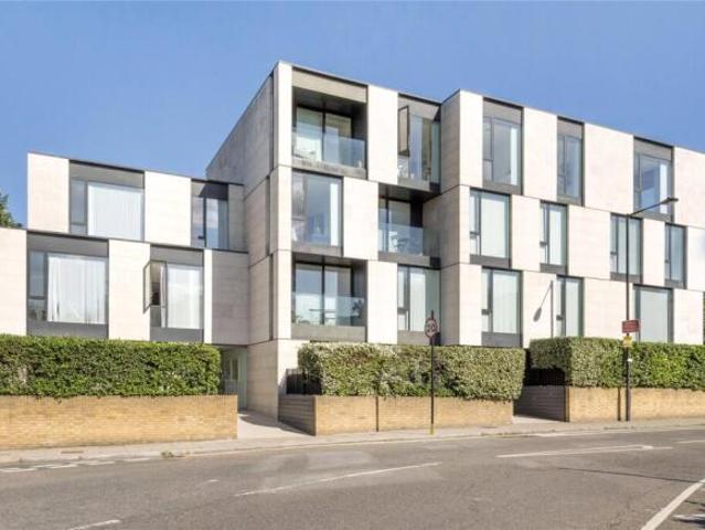 Flat for rent in Camden Town, Greater London