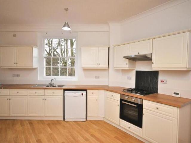 Flat for rent in Milverton, Green Close