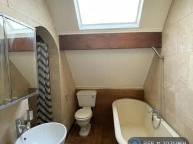 Flat for rent in Lidgett Park, Leeds