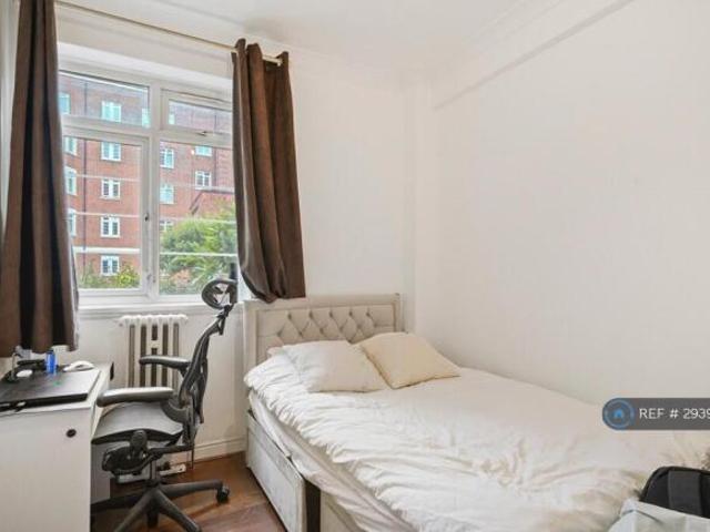Flat for rent in Cat Hill