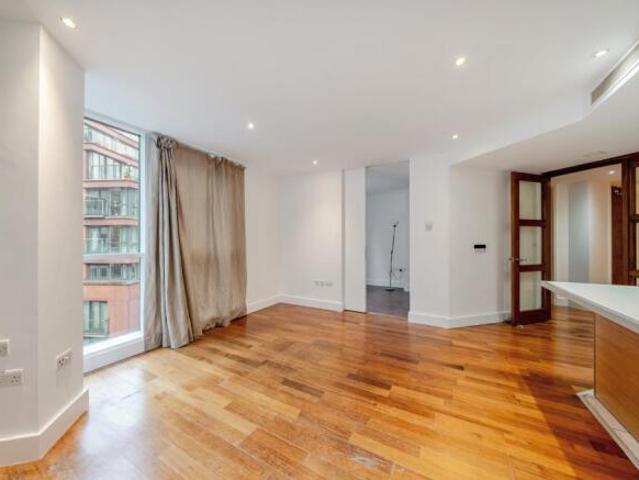 Flat for rent in Cat Hill