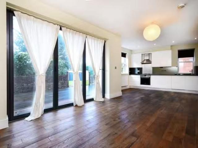 House for rent in Bickley, Plaistow