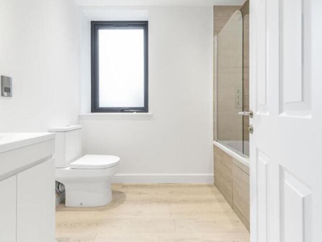 Flat for rent in Cat Hill