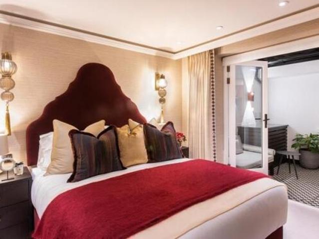 Flat for rent in Cat Hill