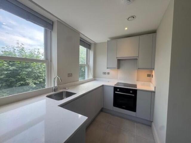 Flat for rent in Midway, Kent
