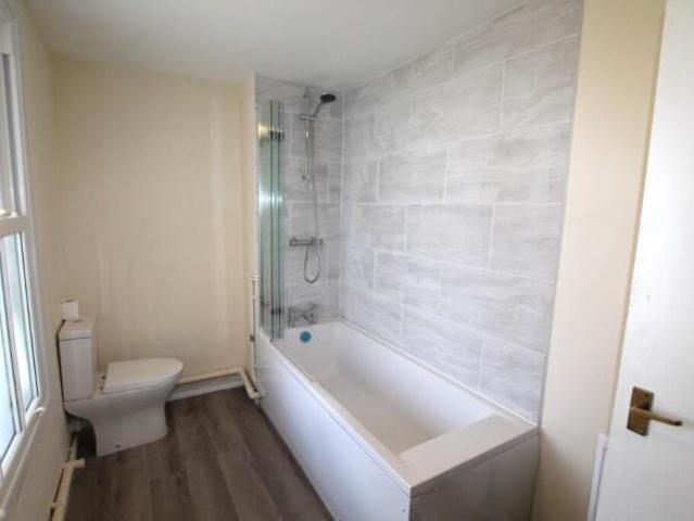 Flat for rent in South Ashford, Bridgefield