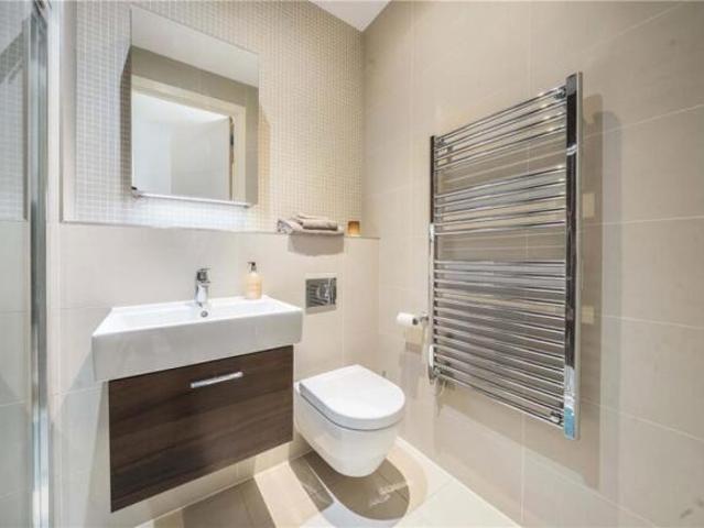Flat for rent in Camden Town, Greater London