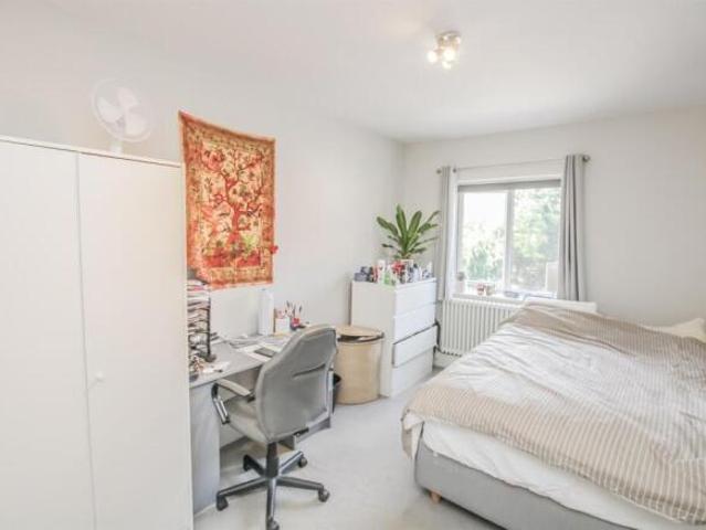 Flat for rent in London Borough of Barnet, Greater London
