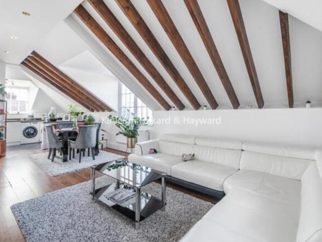 Flat for rent in Cat Hill