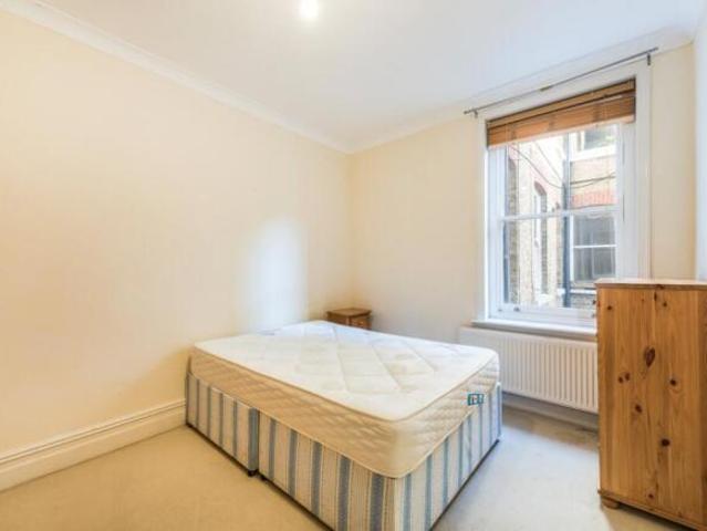 Flat for rent in Cat Hill