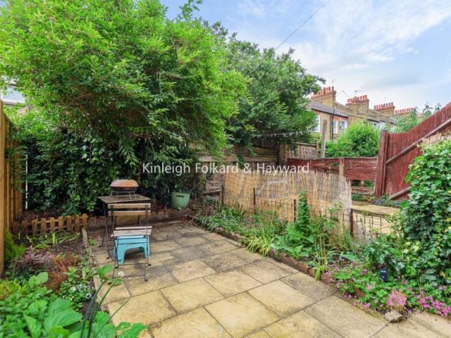 Flat for rent in Tooting Graveney, Isle Of Man