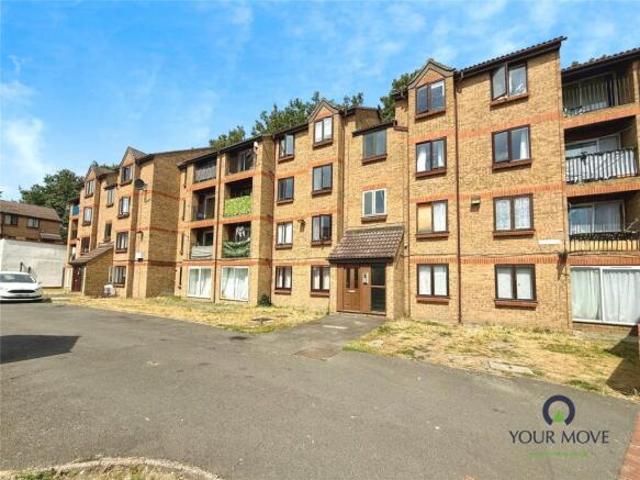 Flat for rent in Erith, Greater London