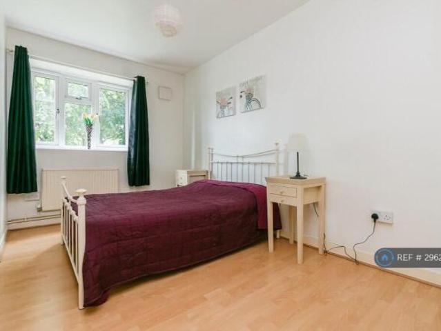 Flat for rent in Cat Hill