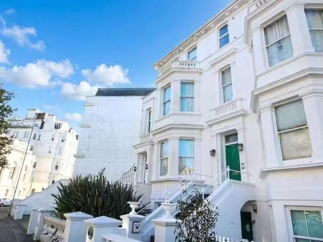 House for rent in Willingdon, Cross In Hand