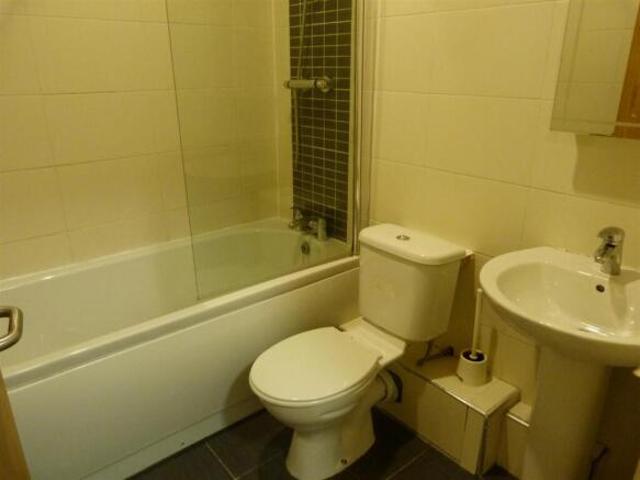 Flat for rent in Falcon Lodge, Wales