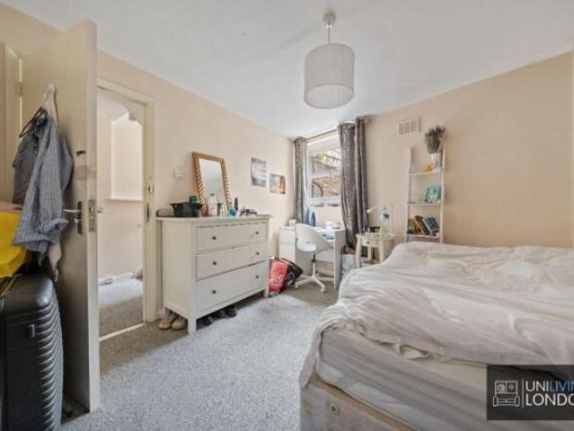 Flat for rent in Stanhope, Bridgefield