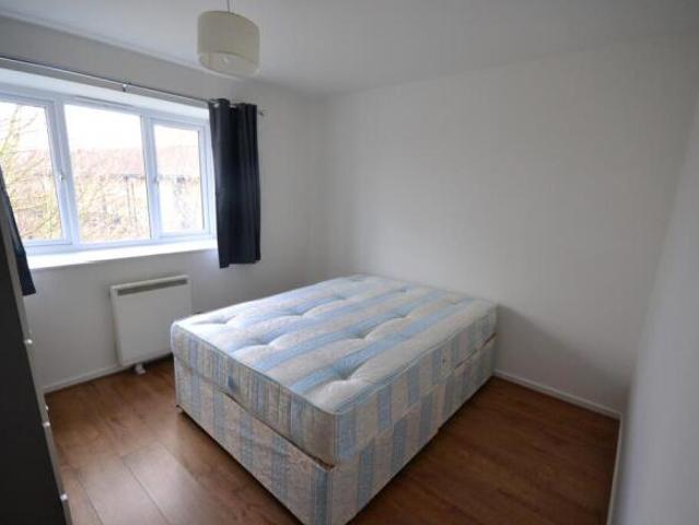 Flat for rent in Cat Hill