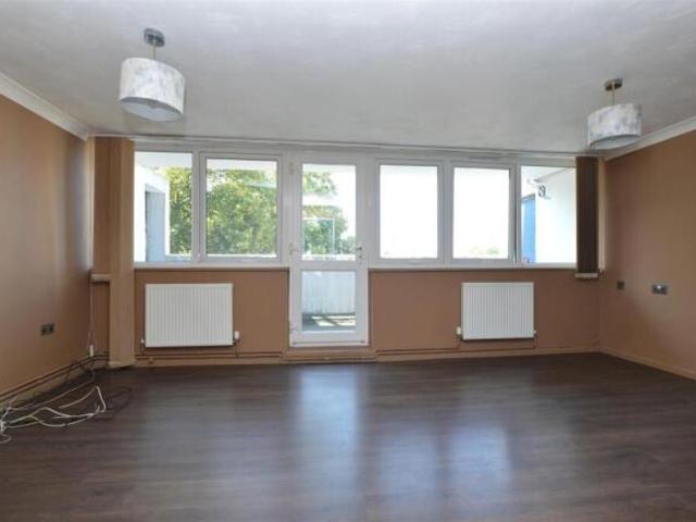 Flat for rent in Heigham Grove, East Bank