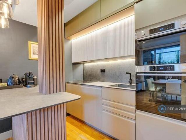 Flat for rent in Cat Hill