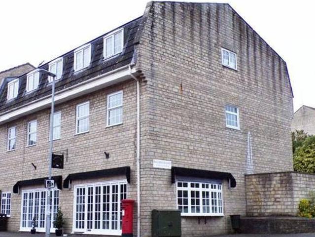 House for rent in Lyons, Greater London