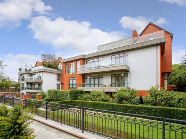 Flat for rent in Cat Hill