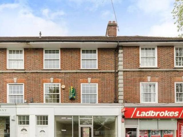 House for rent in Surrey