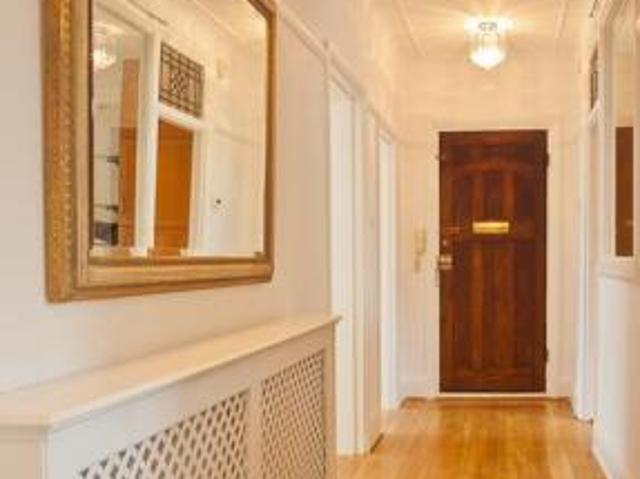 Flat for rent in Wimbledon, Greater London