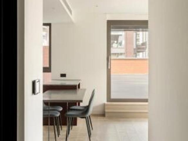 Flat for rent in Cat Hill, England