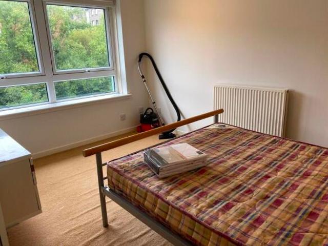 Flat for rent in Newington, Scotland