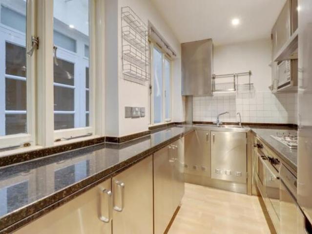 Flat for rent in Warrington