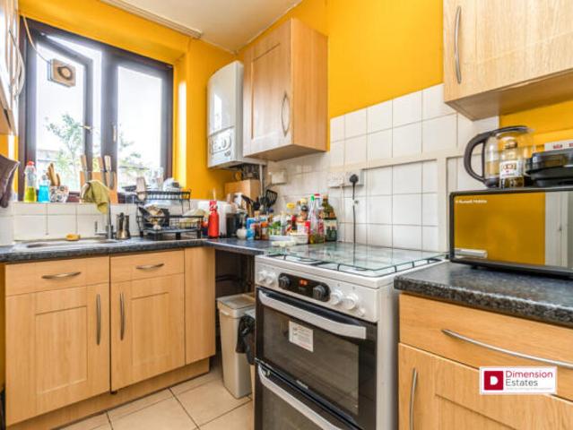 Flat for rent in Stamford Hill, Greater London