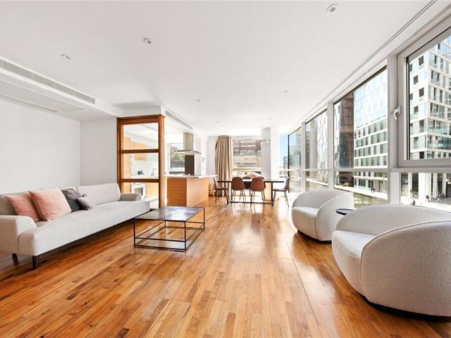 Flat for rent in Paddington