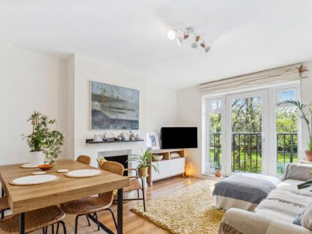 House for rent in Lyons, Greater London