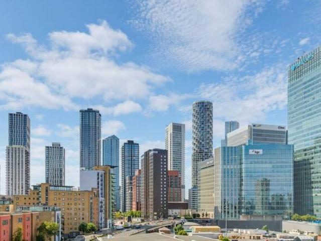 Flat for rent in Cat Hill