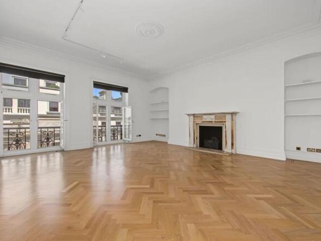 Flat for rent in Cat Hill