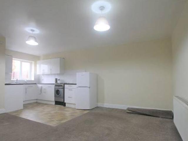 House for rent in Surrey