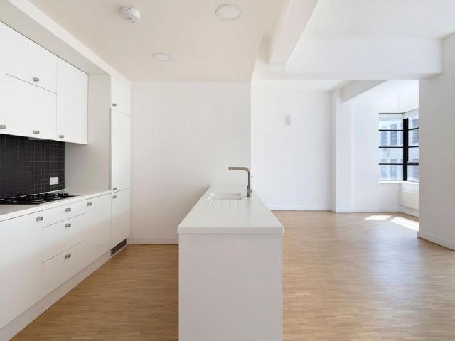 Flat for sale in Holborn, Greater London